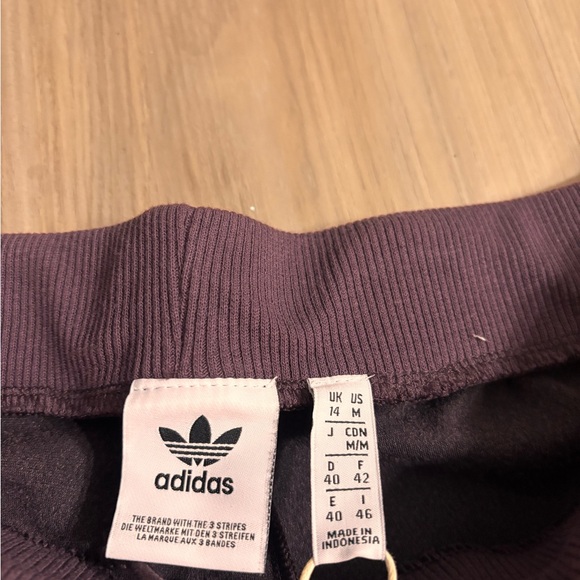 Adidas Women's Suede Mauve Flared Track Pants - Picture 9 of 9